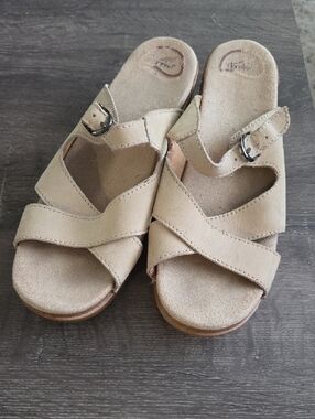 Dansko Leather Strappy Beige Slide Sandals - Size 41